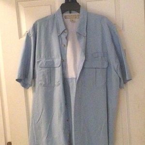 Men’s safari shirt.  S S button collar Velcro envelope pockets